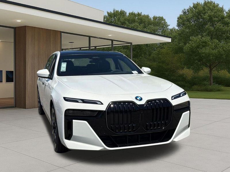 New 2026 BMW 7 Series 750e xDriveImage 5