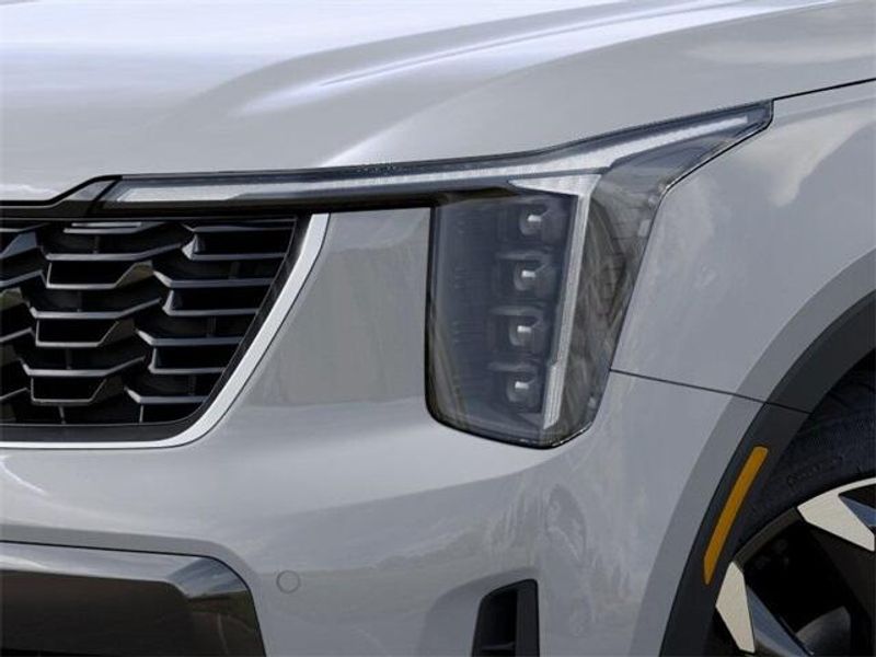 2025 Kia Sorento EXImage 10