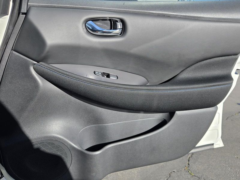 Used 2023 Nissan Leaf S Hatchback