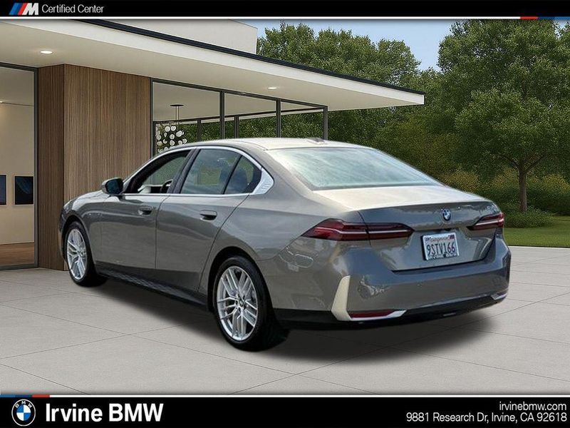 Used 2025 BMW 5 Series 530iImage 12