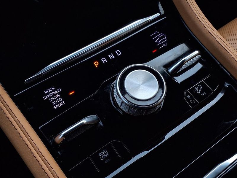 Used 2023 Jeep Grand Cherokee Summit Reserve 4xeImage 24