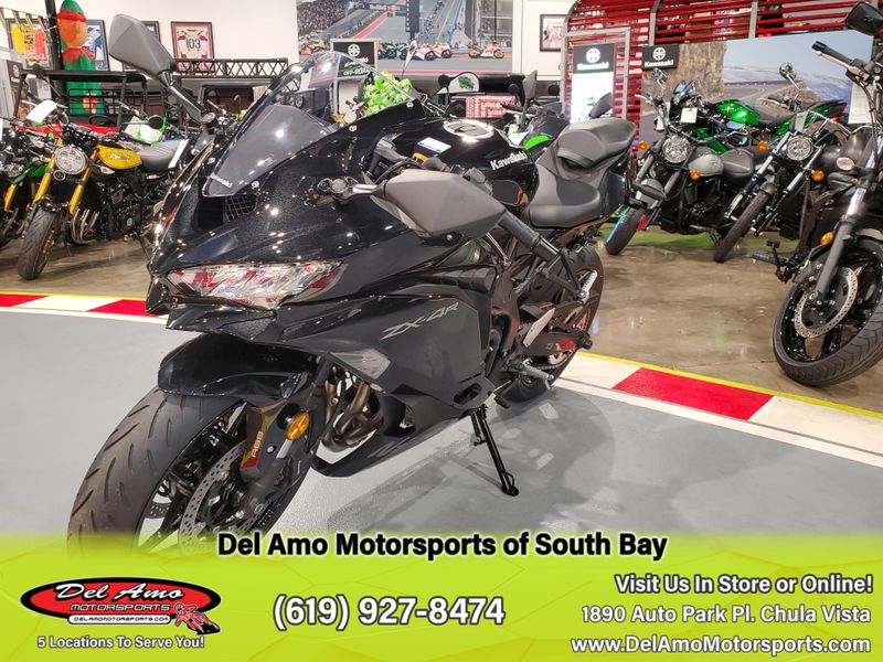 New 2025 Kawasaki Ninja Image 3