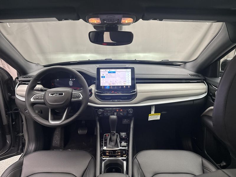 New 2026 Jeep Compass Limited 4x4Image 8