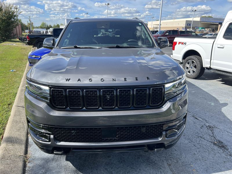 2024 Jeep Wagoneer L Series II CarbideImage 2