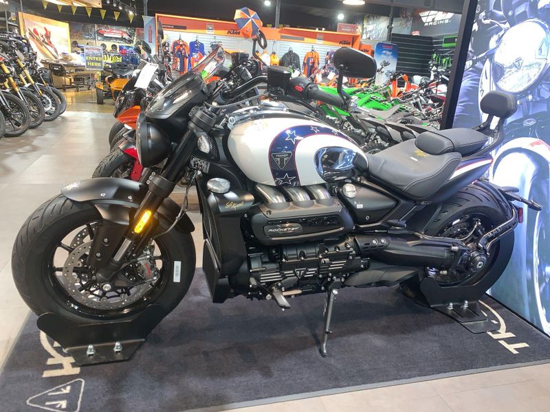 New 2025 Triumph ROCKET 3 GT EVEL KNIEVEL EDITION Image 28