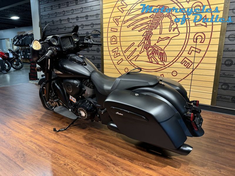 2023 Indian Motorcycle Chieftain Dark Horse  in a Black Smoke exterior color. Motorcycles of Dulles 571.934.4450 motorcyclesofdulles.com 