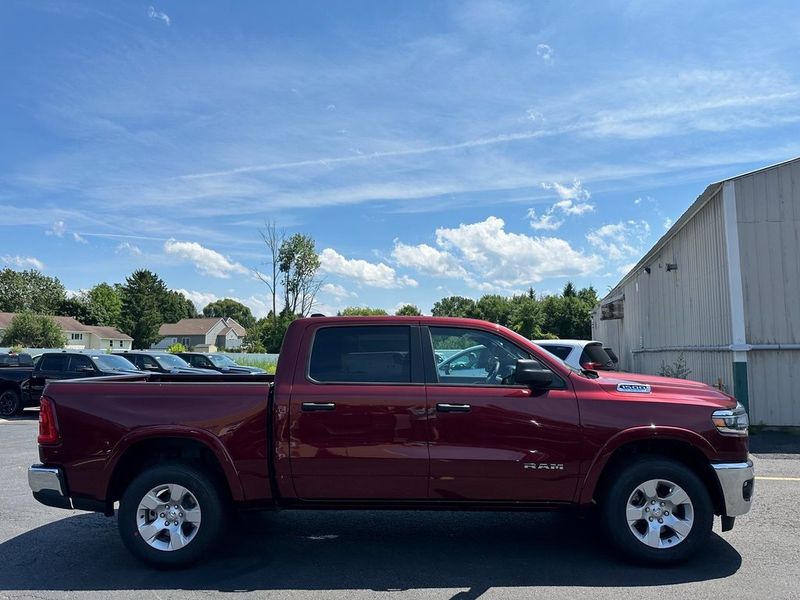 2025 RAM 1500 Big Horn Crew Cab 4x4 5