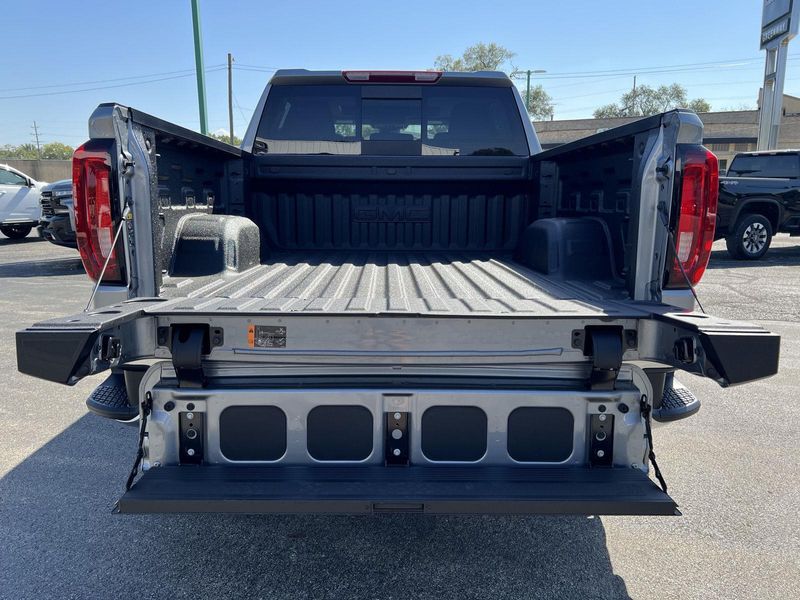 2026 Gmc Sierra 1500 SLT photo 39