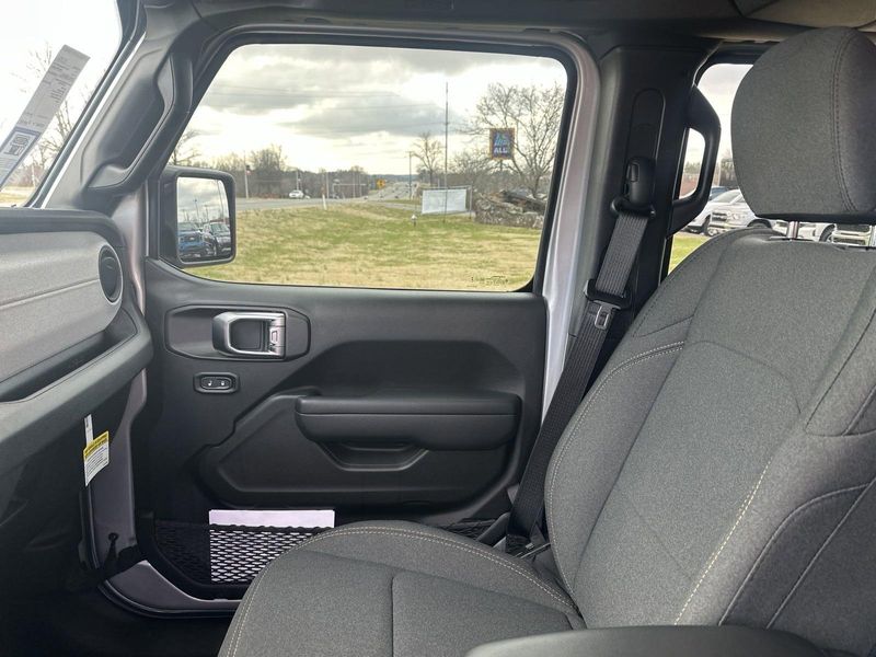 2024 Jeep Wrangler 4-door Sport S in a Silver Zynith Clear Coat exterior color and Blackinterior. Gupton Motors Inc 615-384-2886 guptonmotors.com 