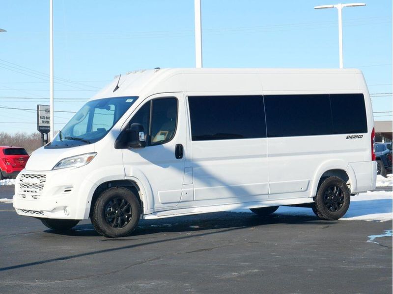 2024 RAM Promaster 2500 Slt+ Window Van High Roof 159