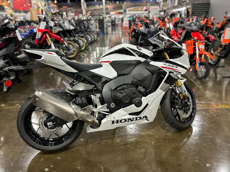 New 2026 Honda CBR1000RR ABS Image 15