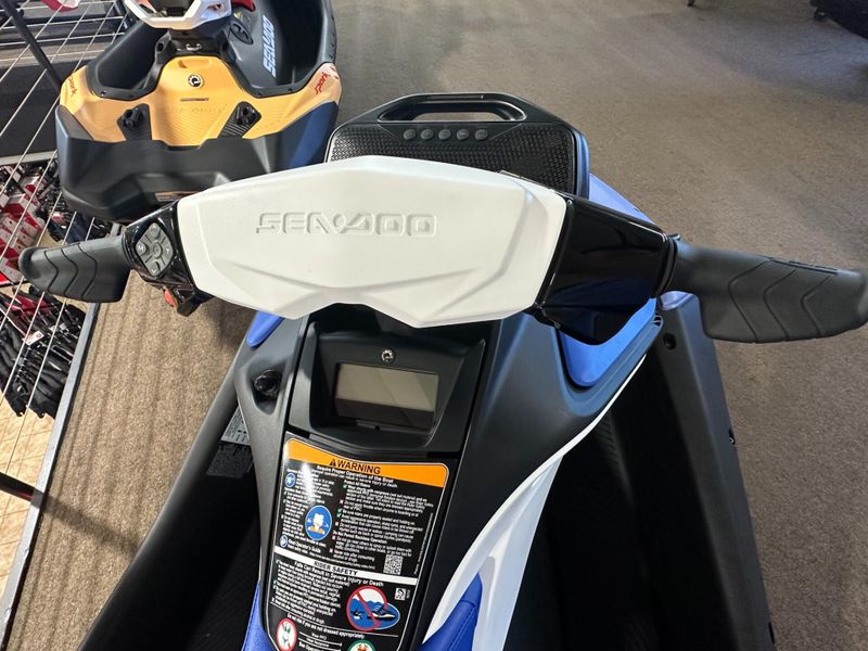New 2024 Sea-Doo SPARK FOR 2 90 (SOUND SYSTEM) Image 12