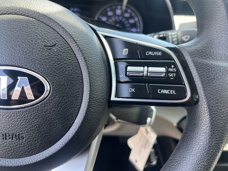 Used 2019 Kia Forte LXSImage 11