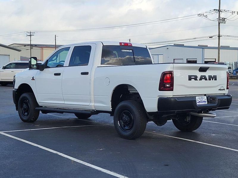 2025 RAM 2500 Tradesman Crew Cab 4x4 6
