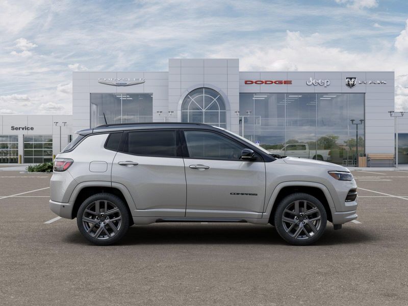 New 2025 Jeep Compass Limited 4x4