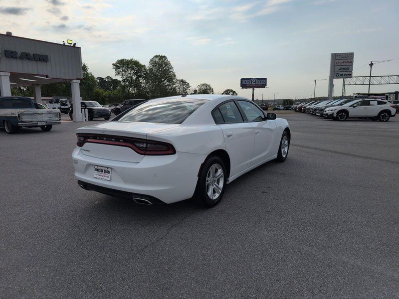 2022 Dodge Charger SXTImage 7