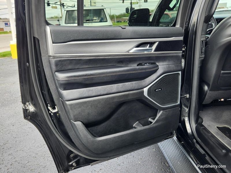 2025 Jeep Wagoneer Series I