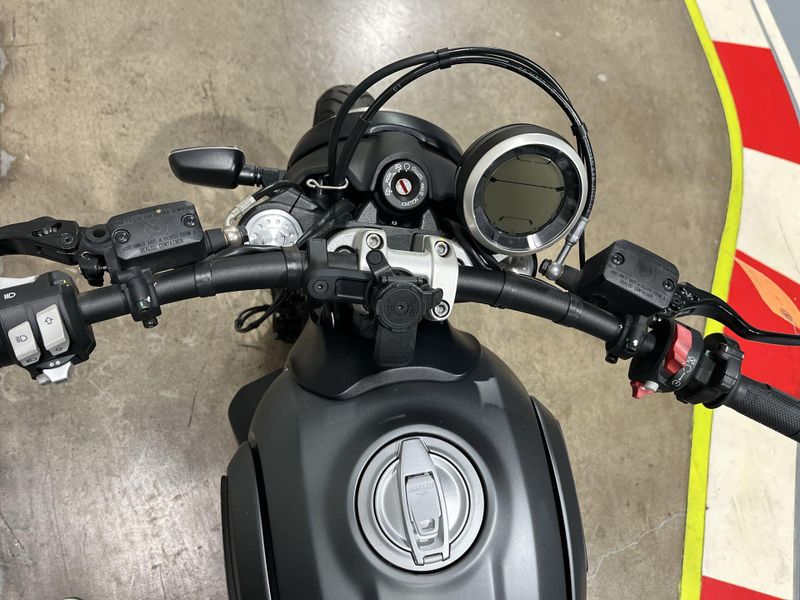 Used 2023 Ducati Scrambler Icon Dark Image 14
