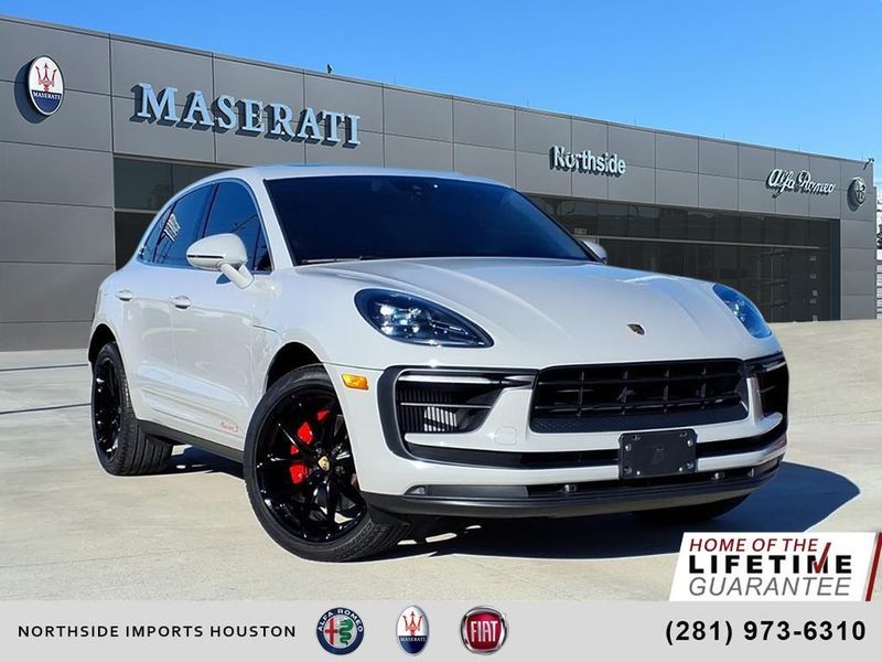 Used 2022 Porsche Macan SImage 1