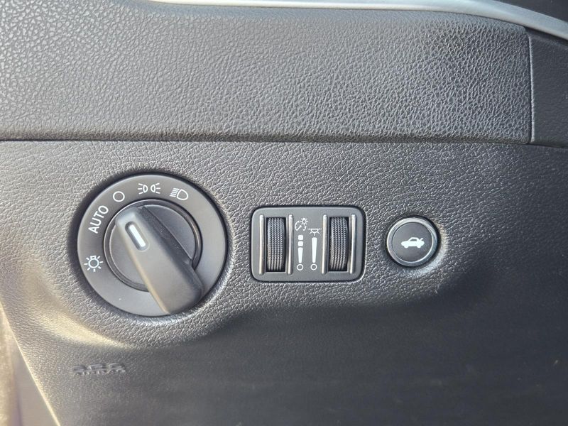 Used 2022 Dodge Charger SXT RWD