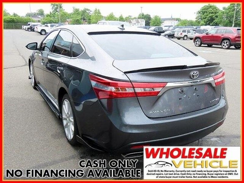 2014 Toyota Avalon LimitedImage 5