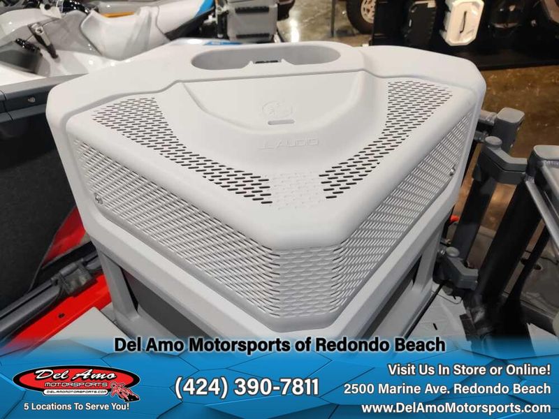 2024 Sea-Doo SWITCH SPORT 21