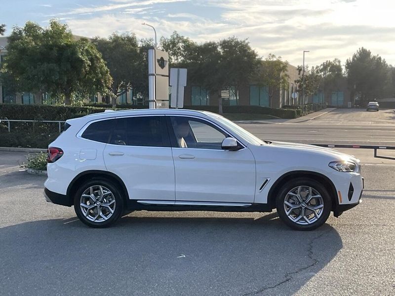 2024 BMW X3 sDrive30iImage 9