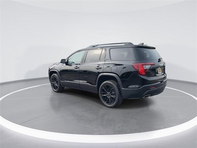 Used 2022 GMC Acadia SLTImage 6