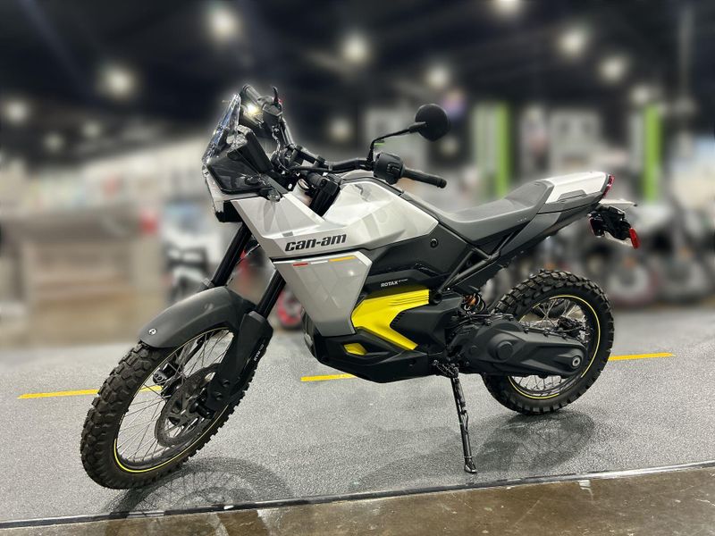 New 2025 Can-Am ORIGIN 