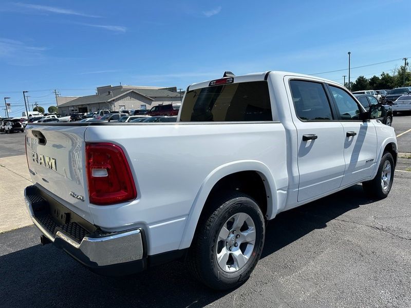 2025 RAM 1500 Big Horn Crew Cab 4x4 5