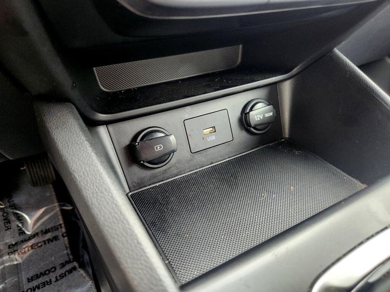 Used 2023 Hyundai Kona SEL