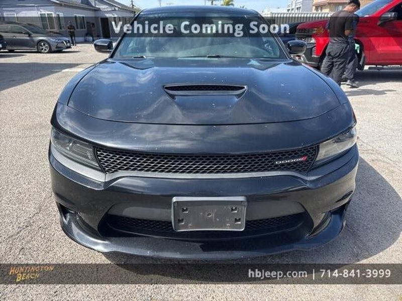 2022 Dodge Charger R/TImage 2