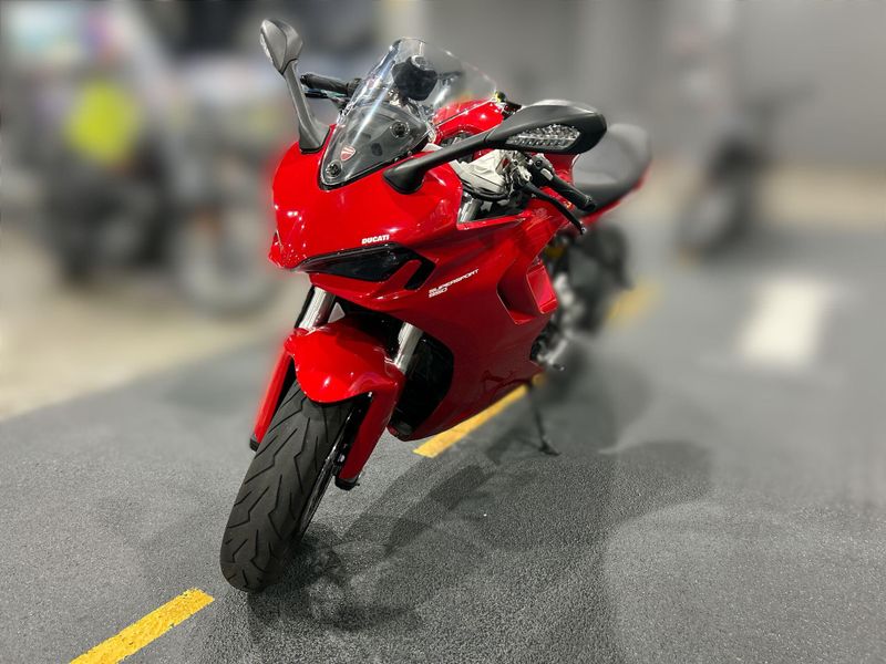 Used 2024 Ducati SUPERSPORT 950 Image 19