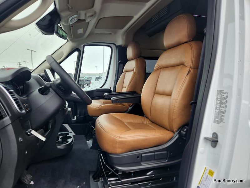 New 2026 RAM Promaster 2500 Slt+ Window Van High Roof 159' Wb