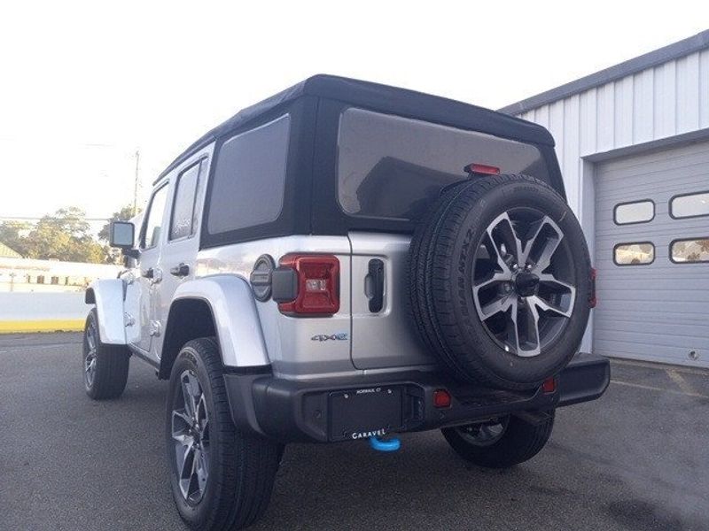 New 2024 Jeep Wrangler 4xE Garavel Jeep Norwalk CT 06851