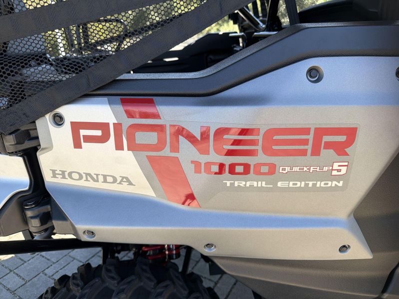 New 2025 Honda PIONEER 1000-5 TRAIL SE Image 30
