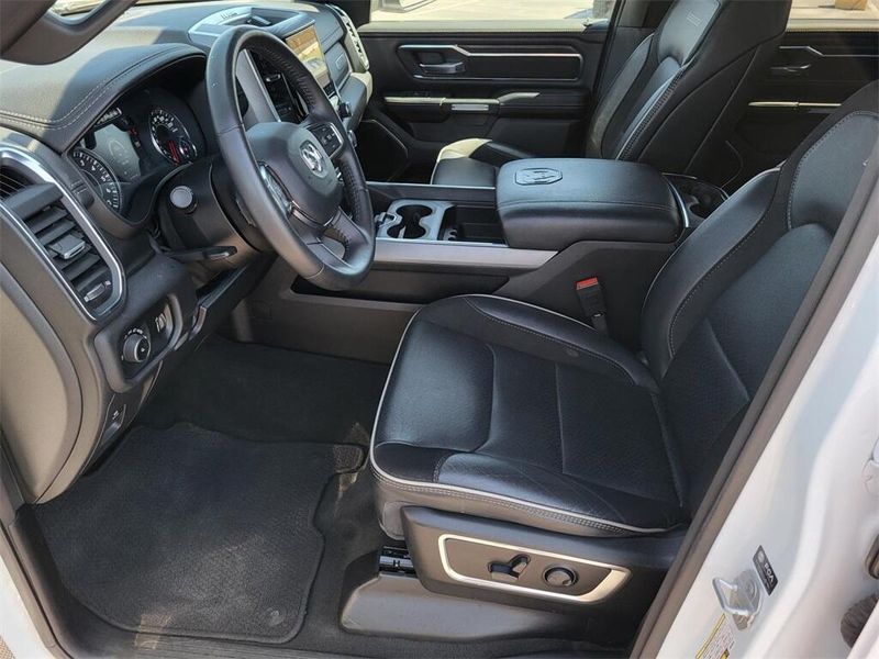 2024 RAM 1500 LaramieImage 25