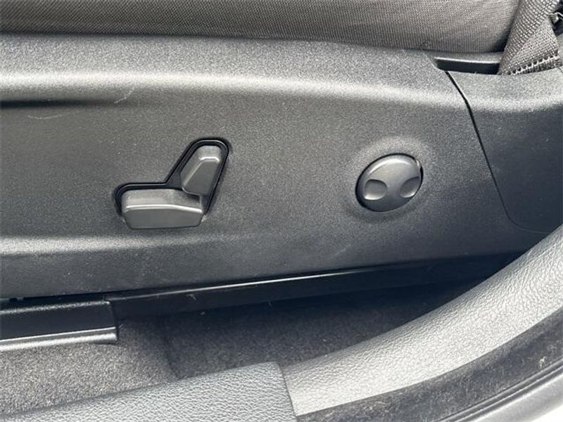 Used 2022 Dodge Charger R/TImage 19