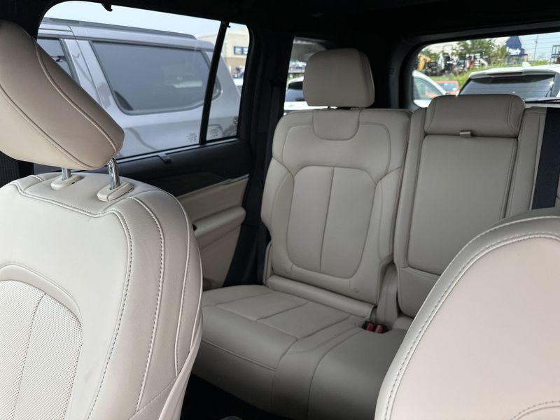 2025 Jeep Grand Cherokee Limited 4x4Image 30