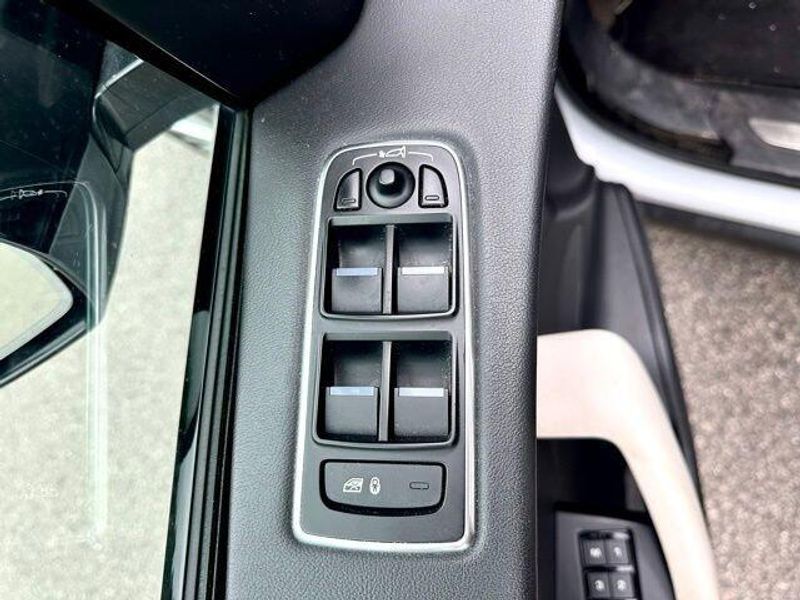 2017 Jaguar F-PACE 35t R-Sport