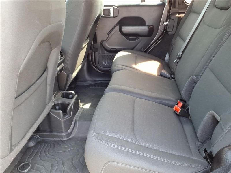 Used 2021 Jeep Wrangler Unlimited Sport SImage 11