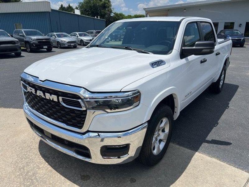 2025 RAM 1500 Big Horn Crew Cab 4x4 5