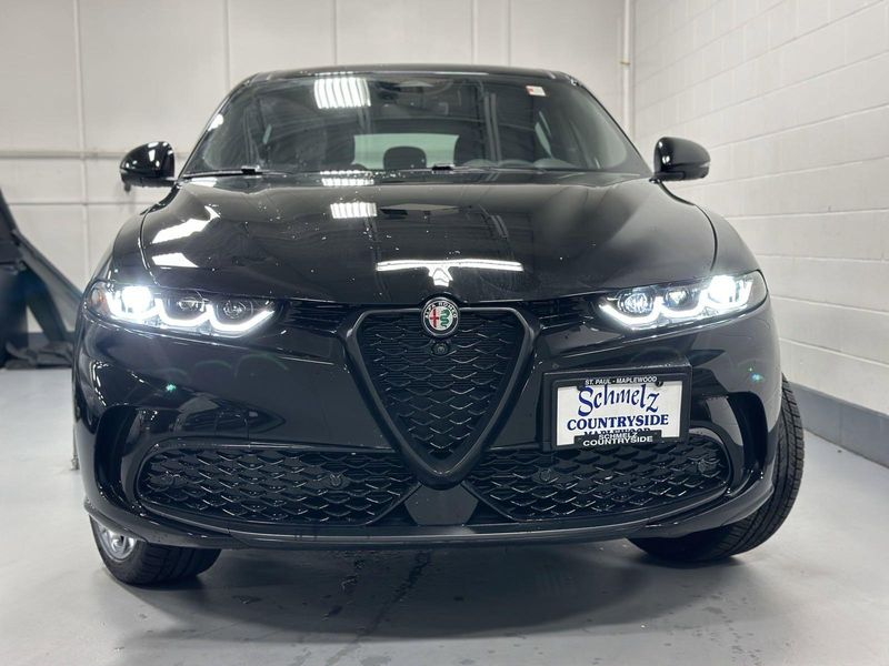 New 2024 Alfa Romeo Tonale Veloce EawdImage 3