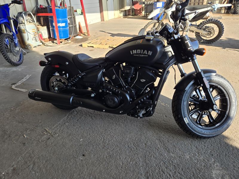 NEW 2025 INDIAN MOTORCYCLE SCOUT BOBBER LIMITED WITH TECHNOLOGY PACKAGE Image 2