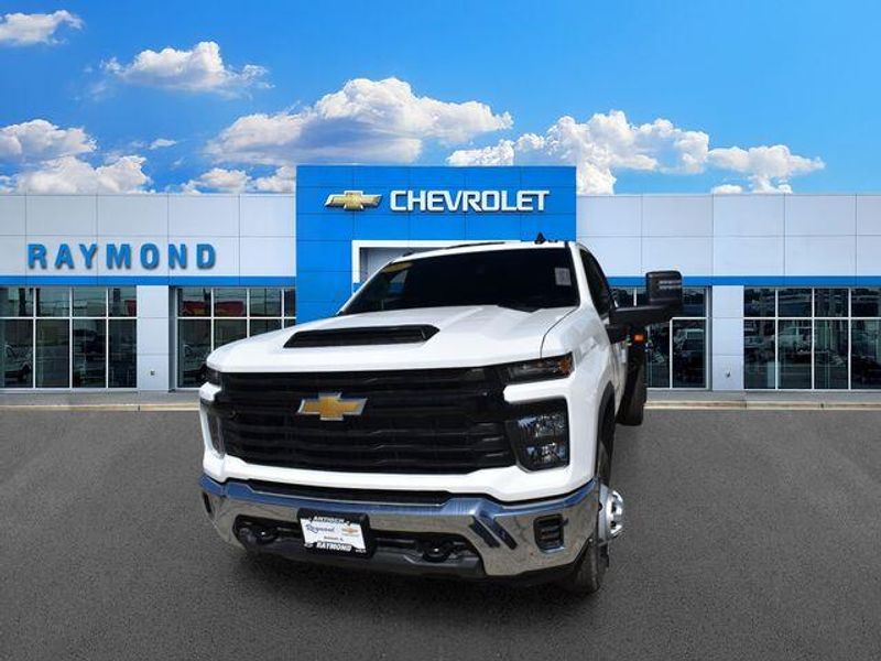New 2026 Chevrolet Silverado 3500HD Work TruckImage 8