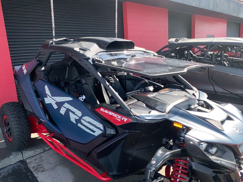 2025 Can-Am MAVERICK R X RS 999T DCT Image 37