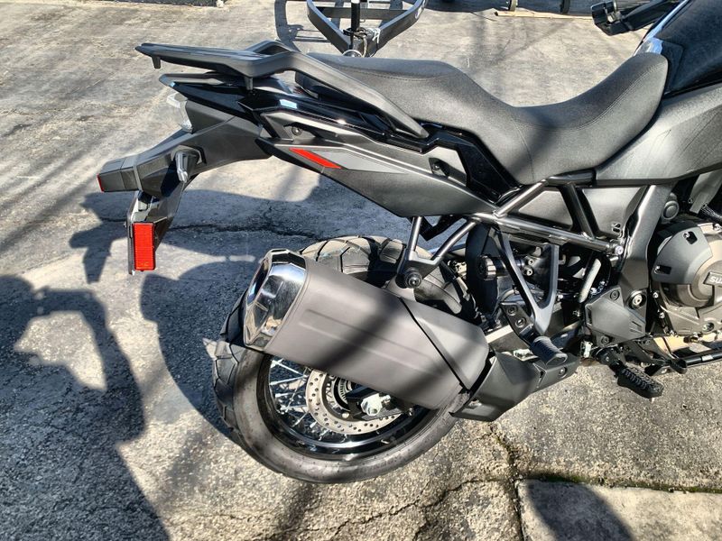 New 2025 Suzuki V-STROM 800DE Image 15