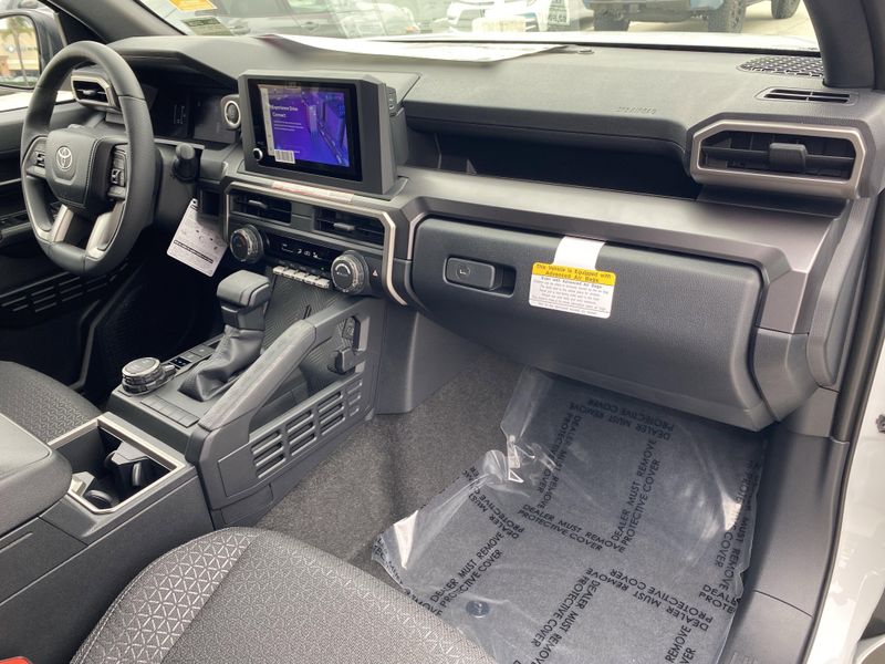 New 2025 Toyota 4Runner SR5Image 9