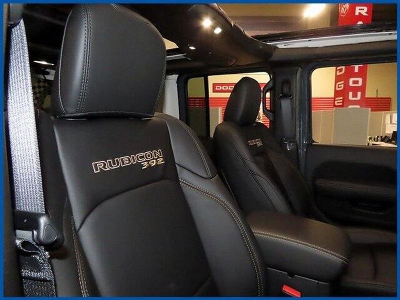 2025 Jeep Wrangler Rubicon 392Image 8