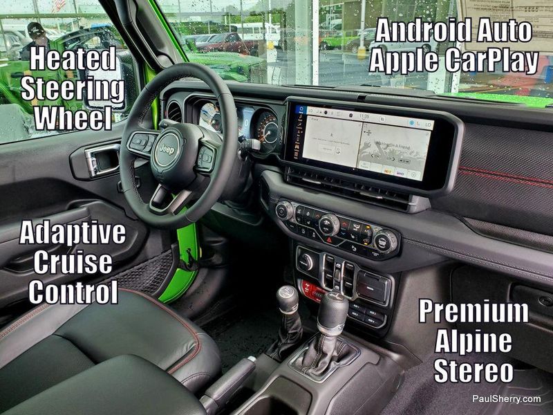 New 2025 Jeep Wrangler 4-door RubiconImage 3